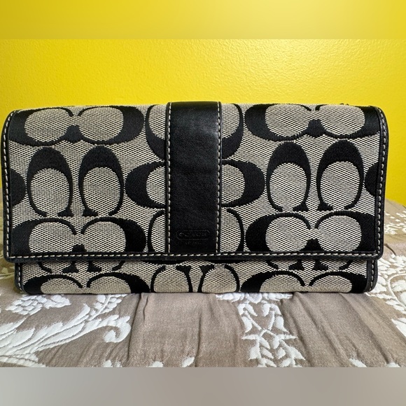 Coach Handbags - Coach Black and Gray Signature Wallet
